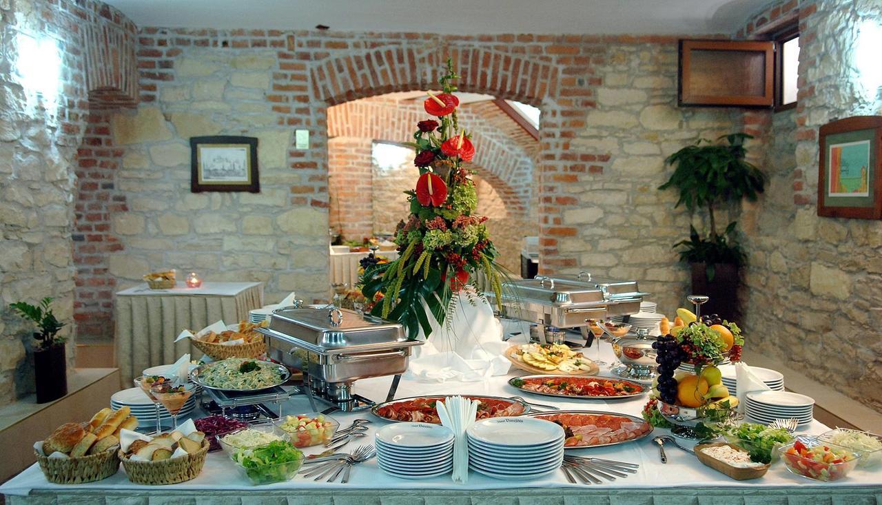 Hotel Varaždin 外观 照片